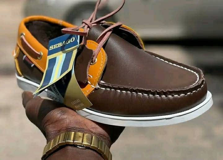 Sebago Docksides