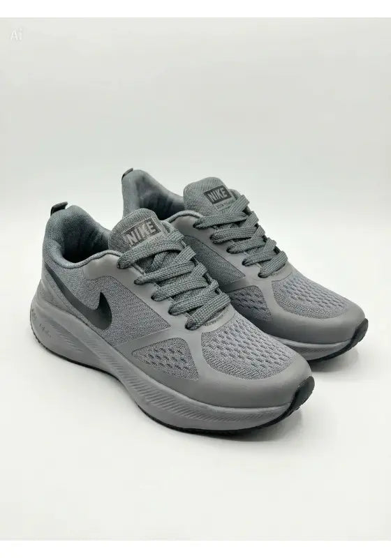 Nike Air Zoom Guide 10