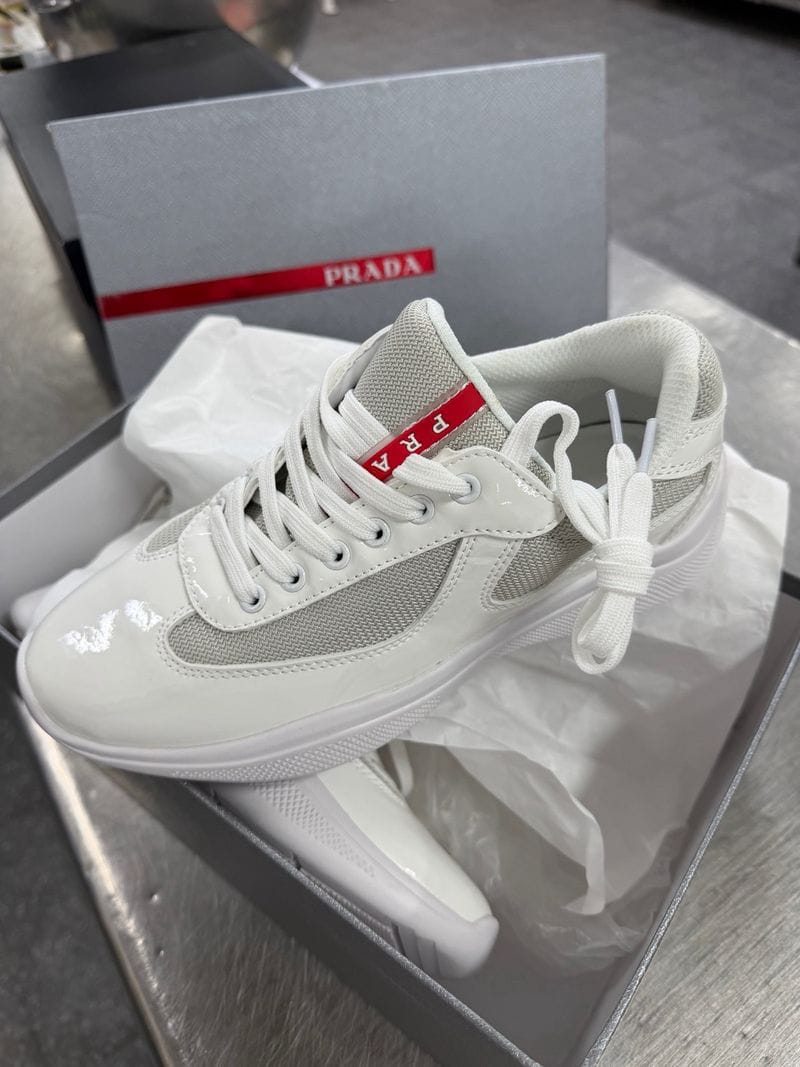 PRADA