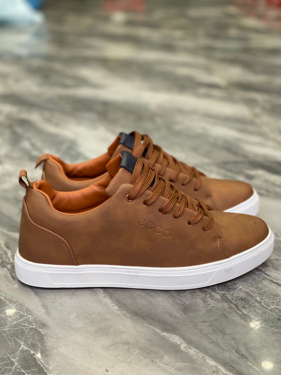 baskets pour homme de la marque ECCO