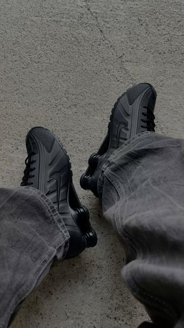Nike Shox R4,