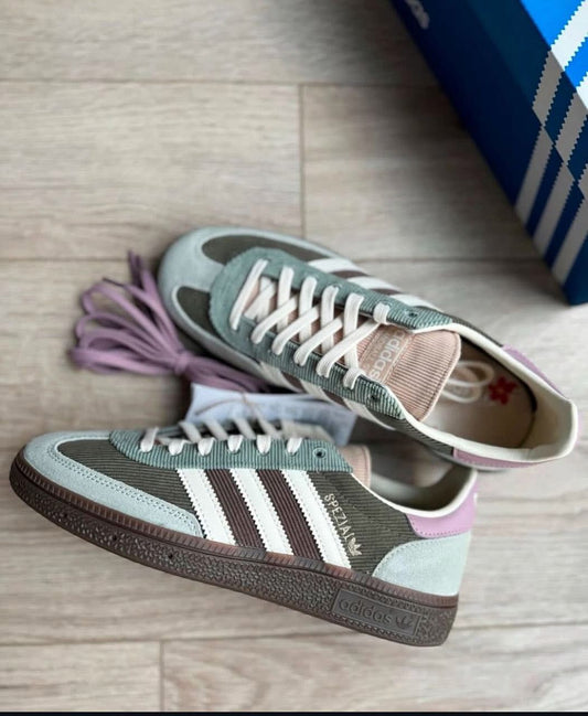 Adidas Spezial