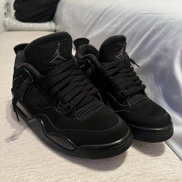 Air Jordan 4 Retro