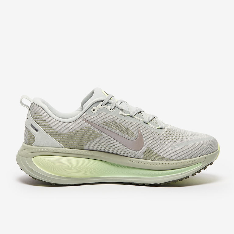Nike Vomero 18