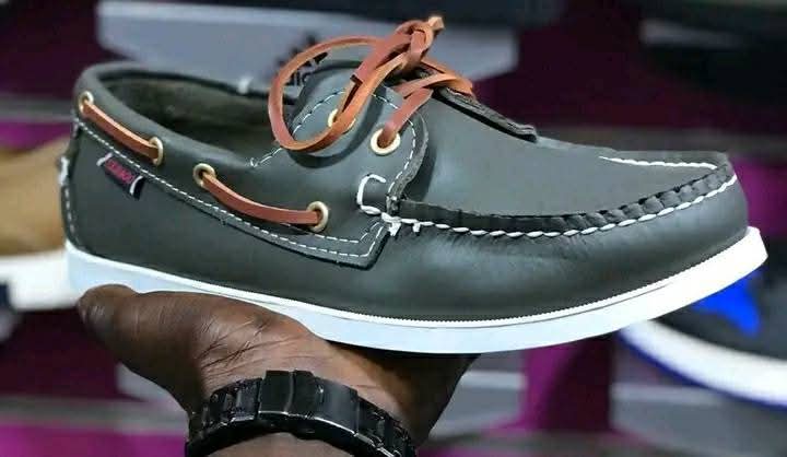 Sebago Docksides