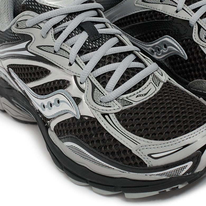 Saucony ProGrid Omni 9