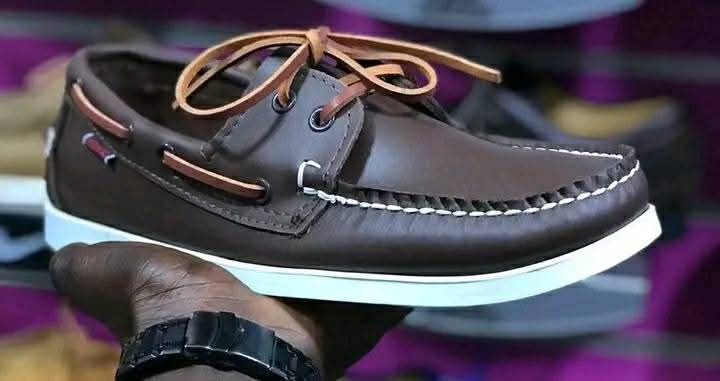 Sebago Docksides