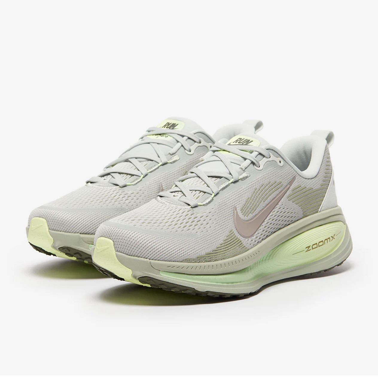Nike Vomero 18